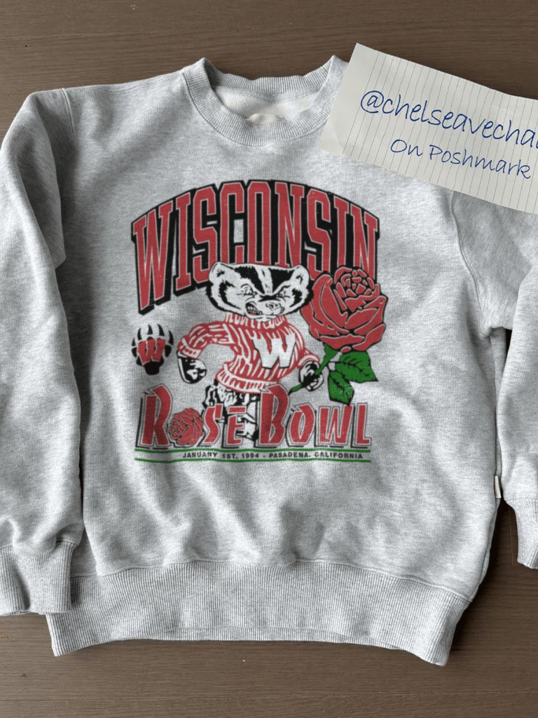 Vintage 1990 Wisconsin Badgers Rose Bowl Sweatshirt Retro Ncaa Football Shirt
